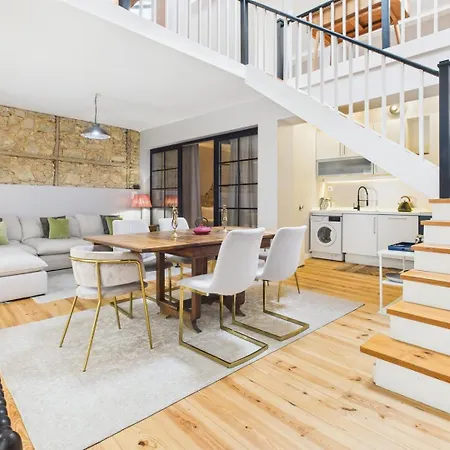 Charming 2br Townhouse In Mouraria | By Airnest * Lisboa