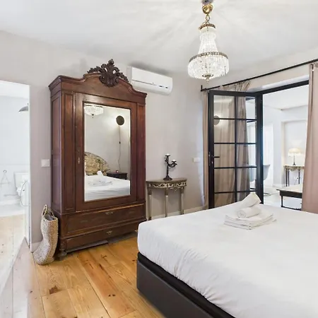 Charming 2br Townhouse In Mouraria | By Airnest 度假居 Lisboa