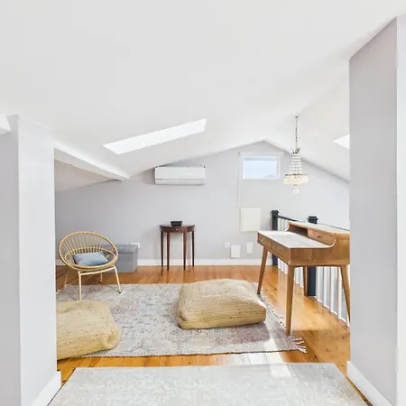 Charming 2br Townhouse In Mouraria | By Airnest 度假居 *