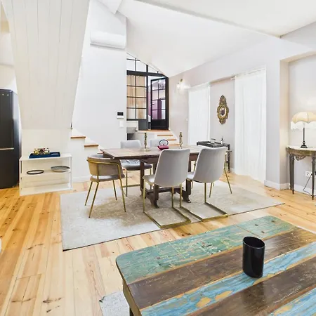 度假居 Charming 2br Townhouse In Mouraria | By Airnest Lisboa