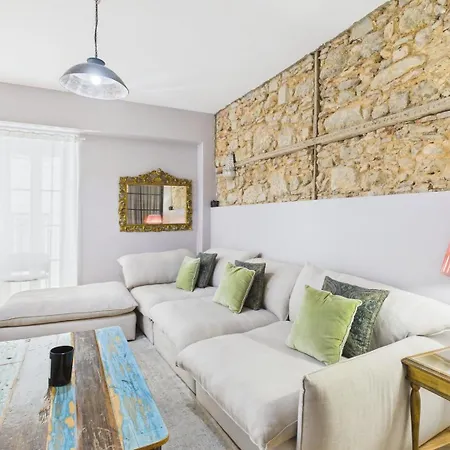 Charming 2br Townhouse In Mouraria | By Airnest 度假居 *