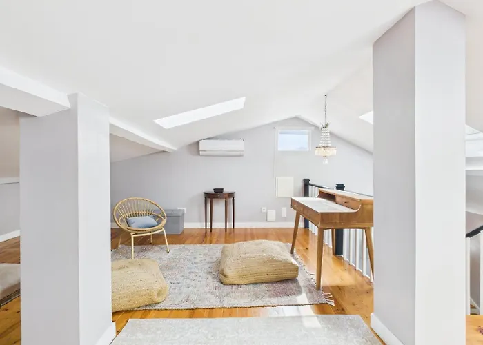 Charming 2br Townhouse In Mouraria | By Airnest Casa vacanze *